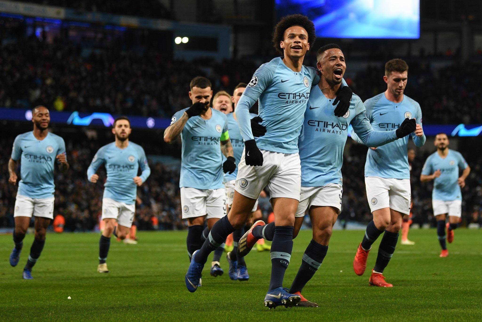 也是球迷们 也是球迷们